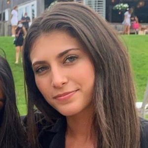 Meet your Posher, Georgina